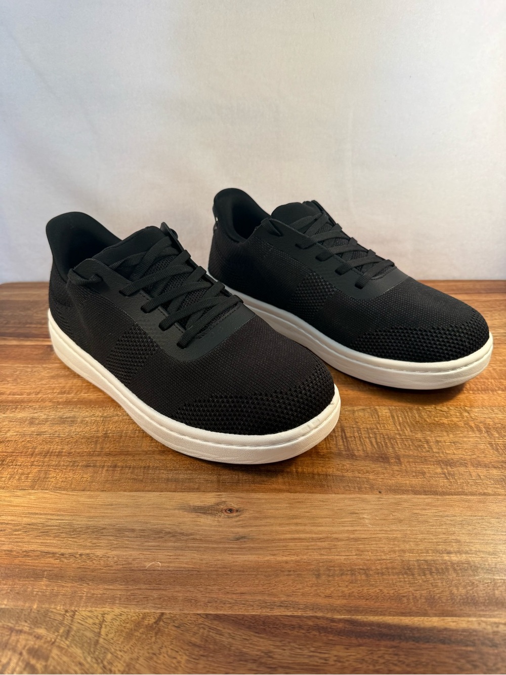 OrthoFeet Black Sneaker Walking Shoe Size 8.5 Extra Wide